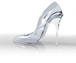 Beautiful-Glass-High-Heels.jpg